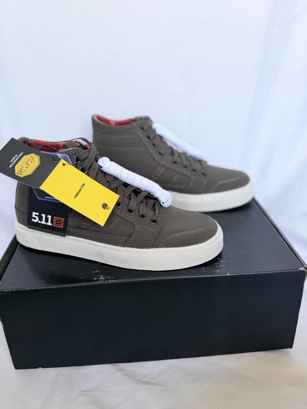 NWT 5.11 Tactical x James Reeves Stache Sneaker – Iron Grey